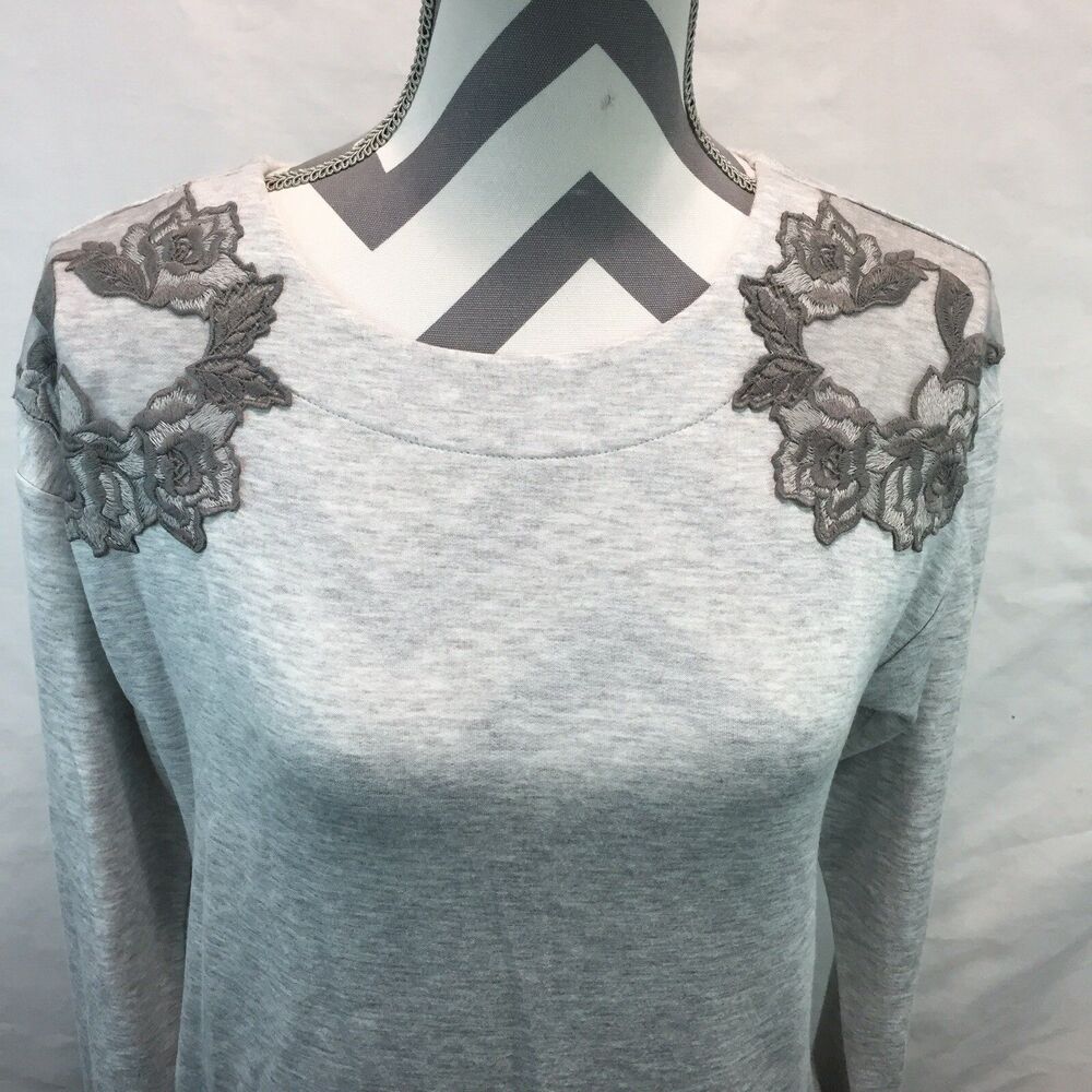 Charter Club Intimates Shirt gray Long Sleeve Top Floral Shoulders XS GG7